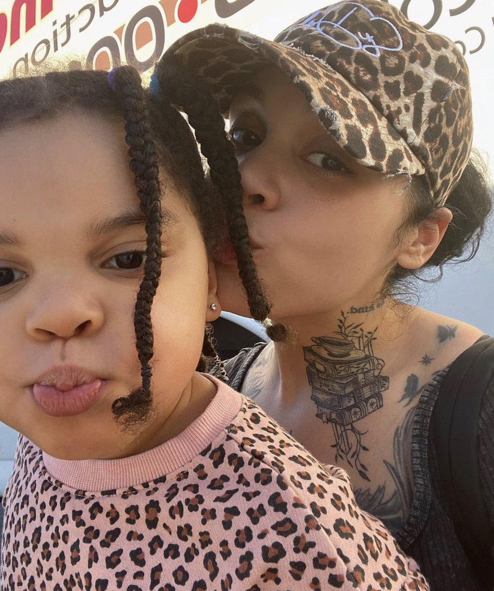 So cute 🥰 ❤️❤️