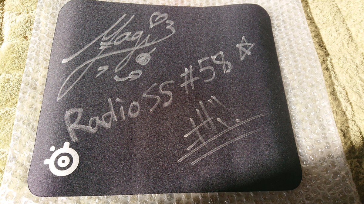 sandarufonn's tweet photo. RadioSteelSeriesのサイン入りマウスパッド届いた!
楽しい番組だったからまた復活して欲しい
#RadioSS
#八木ましろ
#キリン https://t.co/WxNqxqhNht