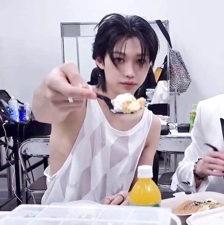 good morning! breakfast? 😁