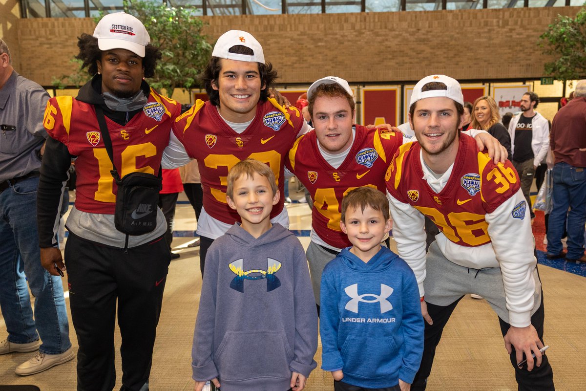 Scottish Rite for Children Events (@events_src) on Twitter photo Let’s go, Trojans! This morning, football players from USC visited patients at our Dallas campus during the annual <a href="/CottonBowlGame/">Goodyear Cotton Bowl Classic</a> team visit. Players and patients mingled, played games, exchanged signatures and more. #cottonbowl #usc #fighton <a href="/uscfb/">USC Football ✌️</a> Let’s go, Trojans! This morning, football players from USC visited patients at our Dallas campus during the annual <a href="/CottonBowlGame/">Goodyear Cotton Bowl Classic</a> team visit. Players and patients mingled, played games, exchanged signatures and more. #cottonbowl #usc #fighton <a href="/uscfb/">USC Football ✌️</a>