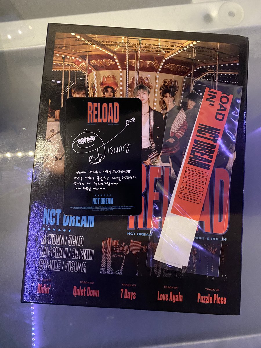 prkhei's tweet photo. WTS nct dream reload album FULL INCLUSIONS jisung photocard 

$15 + $5 tracked shipping 

USA only, paypal/venmo, proofs in pinned 

wts wtt park ridin rollin iso pc https://t.co/Z6ZGN7MeBq