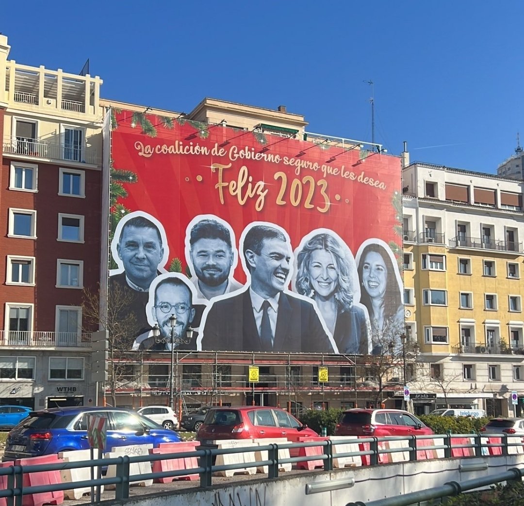 tresmasciento's tweet photo. Esto del PP ha sido divino. https://t.co/UU1zRjtfw7