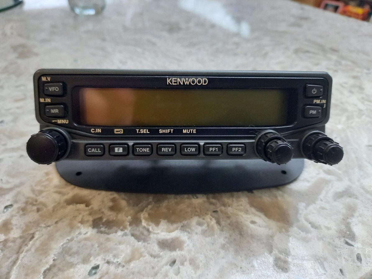 M0GIW's tweet photo. #Kenwood #TMV71 filters renewed and now the RX is back to spec. Remote head mount 3d printed tnx to #M0HOM will now be a general purpose V/U at #FinningleyARS https://t.co/94qsyTra5V