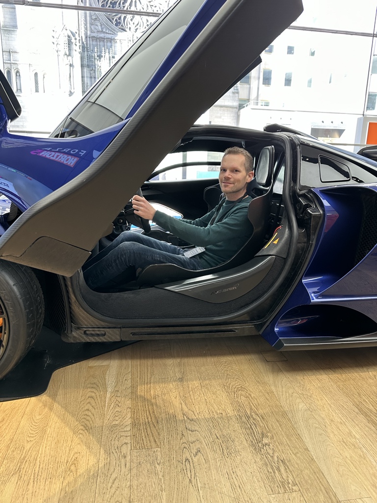 rivanov's tweet photo. @Xbox @XboxGamePass This was awesome. Thanks for the Senna Experience in NYC. https://t.co/UL15JxMYMw