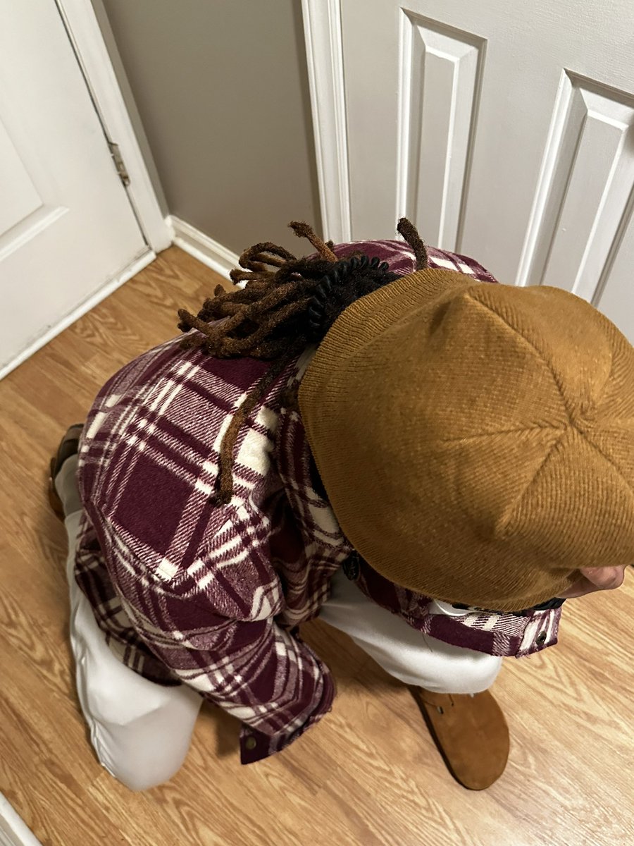 VonDonP's tweet photo. I been Cozy all Winter ❄️🧣 https://t.co/aP6uWPQYtI