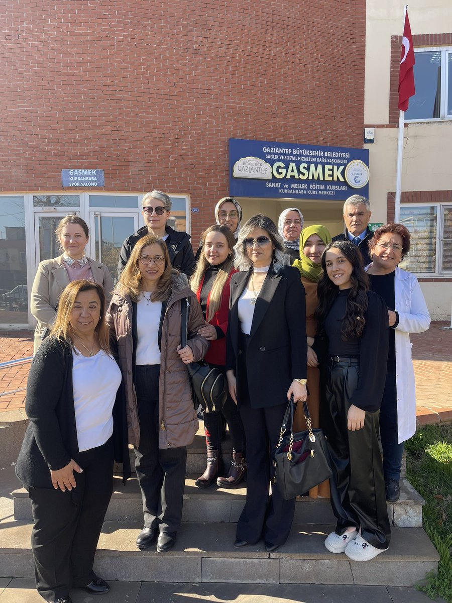 GantepECE's tweet photo. MEB TEGM Daire Başkanı Sn. Ayşe KULA ve Proje Koord. Sn. @NGozuyasli Müdürlüğümüz ve Gaziantep Büyükşehir Belediyesi arasında imzalanan protokol kapsamında GASMEK bünyelerinde açılan Okul Öncesi dersliklerini ziyaret ettiler.
@tuncay_morkoc @FatmaSahin @yasintepe @MetinMengilli https://t.co/kuF1z9QJ2G