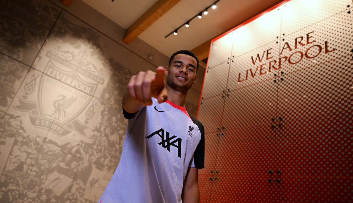 Gakpo: “It was really hectic because it went really fast with Liverpool… and it was Christmas! Crazy! Everyone I know texted me” 🔴🇳🇱 #LFC

“Van Dijk told me that this is the right move for me to become a better player, that LFC is a really massive club but also a real family”.