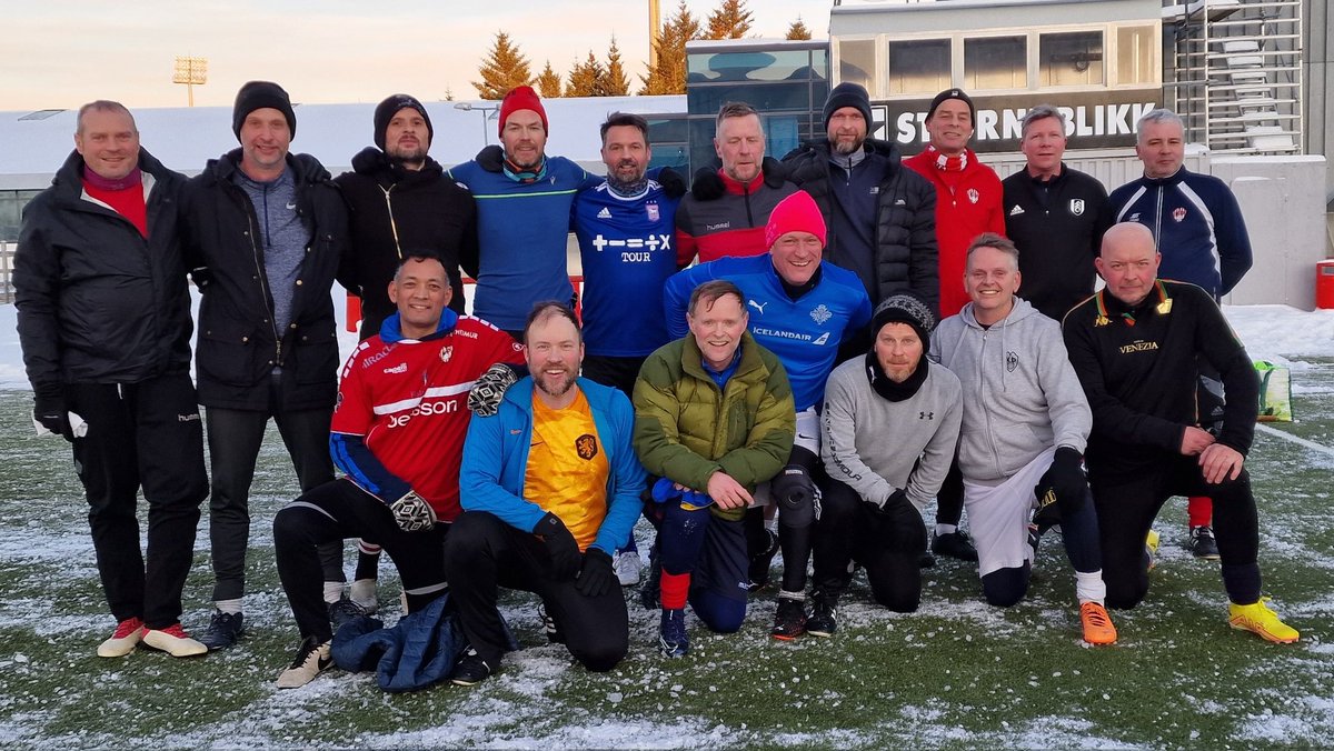Hjá oldboys <a href="/throtturrvk/">Þróttur</a> er boðið upp á 468 æfingar (9x í viku). Sjaldan messufall og aldrei í vetrarhörkum. Öll jólin hefur td stór hópur ögrað veðrinu til að sparka í bolta. Best mæting hjá 40/50+ yfir árið, 30+ og 60/70+ skammt undan. Við erum 200 stk. Áhugasamur? Hmu! #lifi
