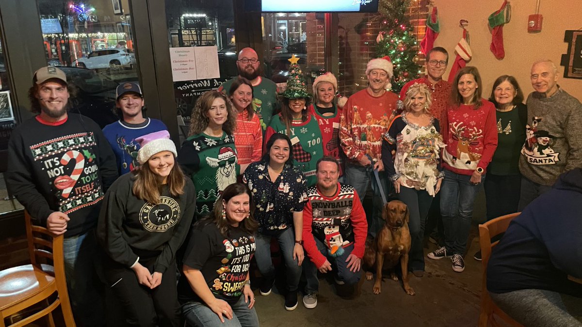 Wednesday Night #BINGO! Our crowd showed off last week in their #uglyChristmasSweater ❤️💚
We'll see y'all tonight at 7pm for more fun and more prizes sponsored by Miller Realty - EXP Realty!
If you would like to sponsor our weekly fun, email us at events@blackwarriorbrewing.com