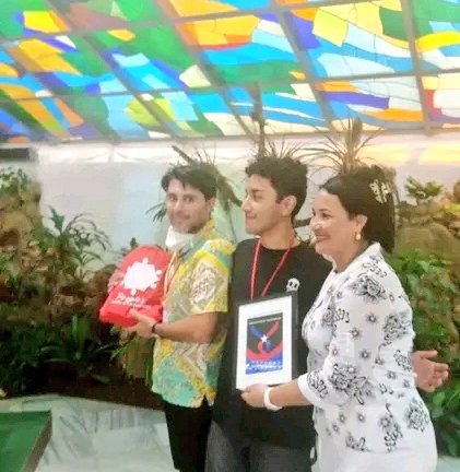 En #SantiagodeCuba el 51 Contingente de la Brigada  Venceremos, que como es tradicional expresan la solidaridad del pueblo de #EUA hacia #Cuba. Además de actividades culturales rendirán tributo a los Héroes de la Patria en Santa Ifigenia y saludarán el 62 Aniversario del Icap.