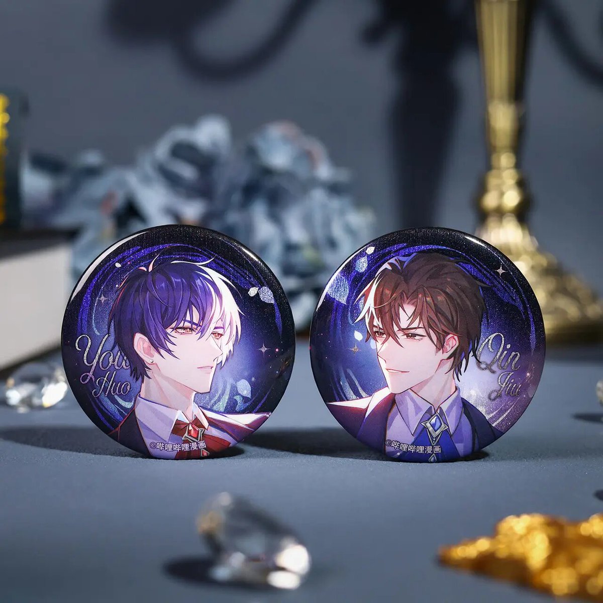 QQGK NATION WAKE UP WE GOT NEW JIUHUO MERCH ART!! THEY LOOK SO BEAUTIFUL AND IN LOVE PLS ❤️❤️

#QQGK #全球高考