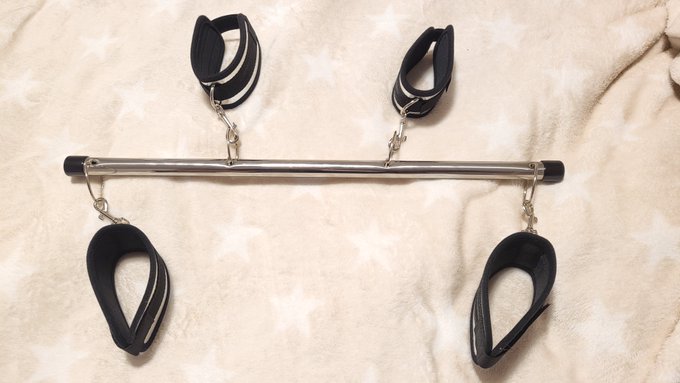 I have been given this for tonight's video.  Wow its going to be fun. https://t.co/kUwiqyMvzZ