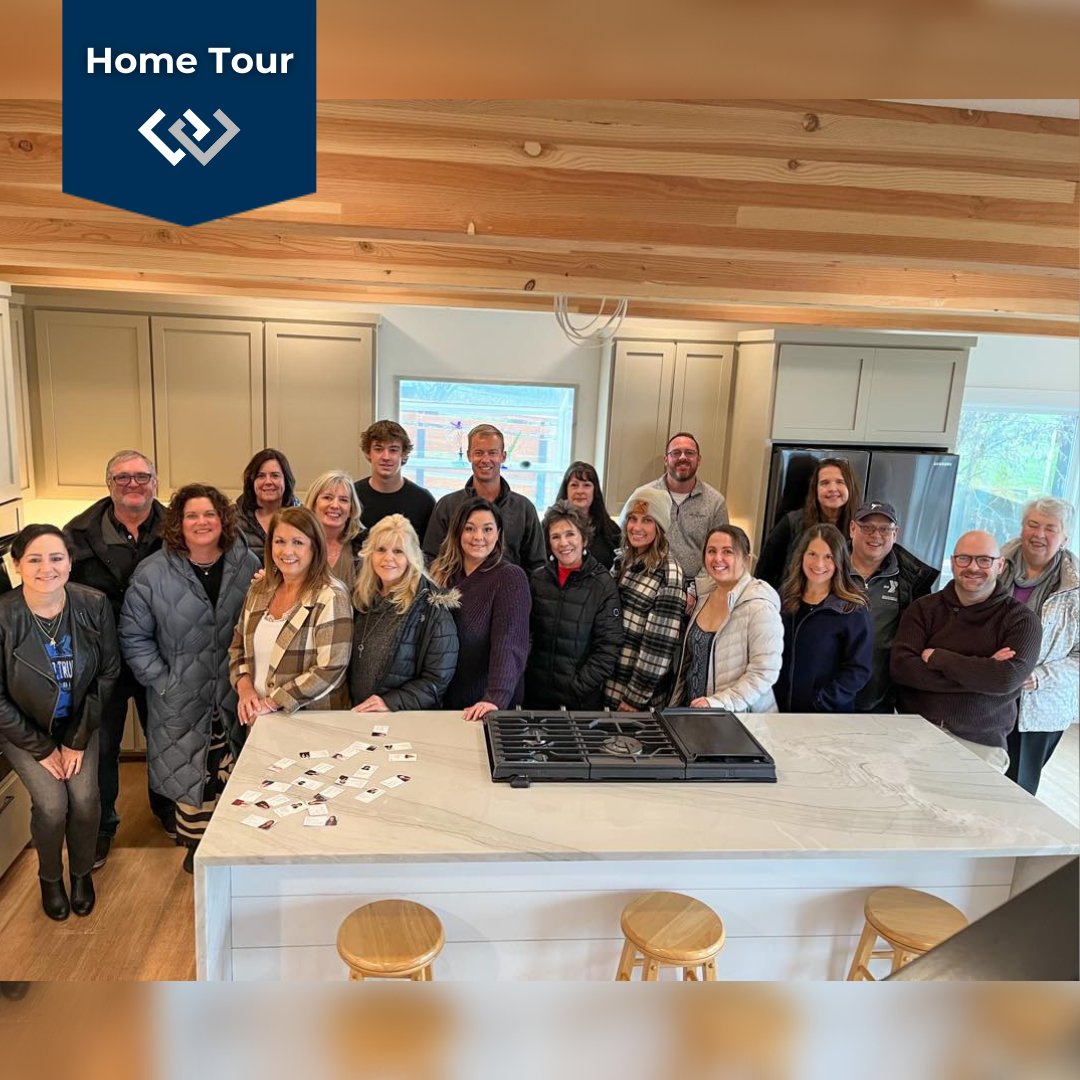windermerecir's tweet photo. This morning, our group went to multiple listings on Camano Island, including this stunning Madrona beach home.

Learn more
🔗https://t.co/bbGsmUDCr2

Contact Listing Agents Julie and Steve Love
📞 (425) 530-0799
🔗https://t.co/qes6HeeXBO

#CamanoIsland #MadronaBeach #BeachLife https://t.co/XfcSvUsJcz