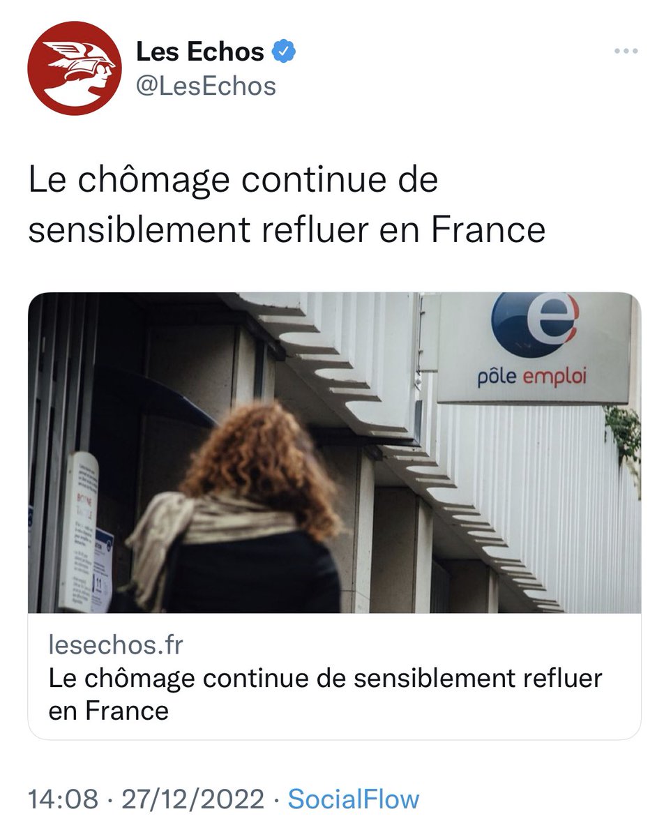 PanettonePazzo's tweet photo. La com                           La réalité https://t.co/zm7sYpHKYQ