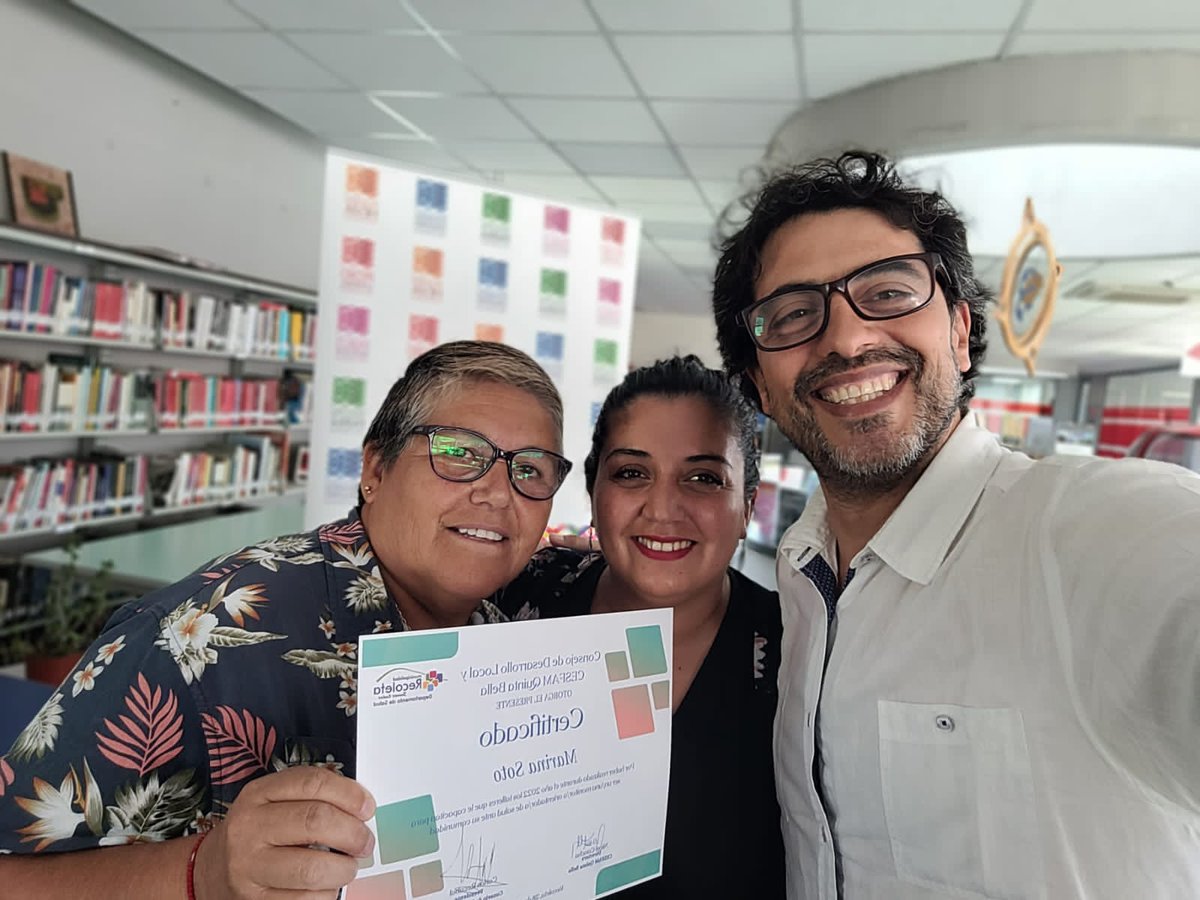 FaresJadue's tweet photo. En #Recoleta creemos en la gente💕. Queremos escuchar👂 y aprender 🧠 de nuestros vecinos y vecinas. Cerramos este año 2022 con energía esperando lo mejor para el 2023.
#RecoletaMuchoMejor
@danieljadue @Muni_Recoleta @JocelineParra https://t.co/ZXCbfjqcUs