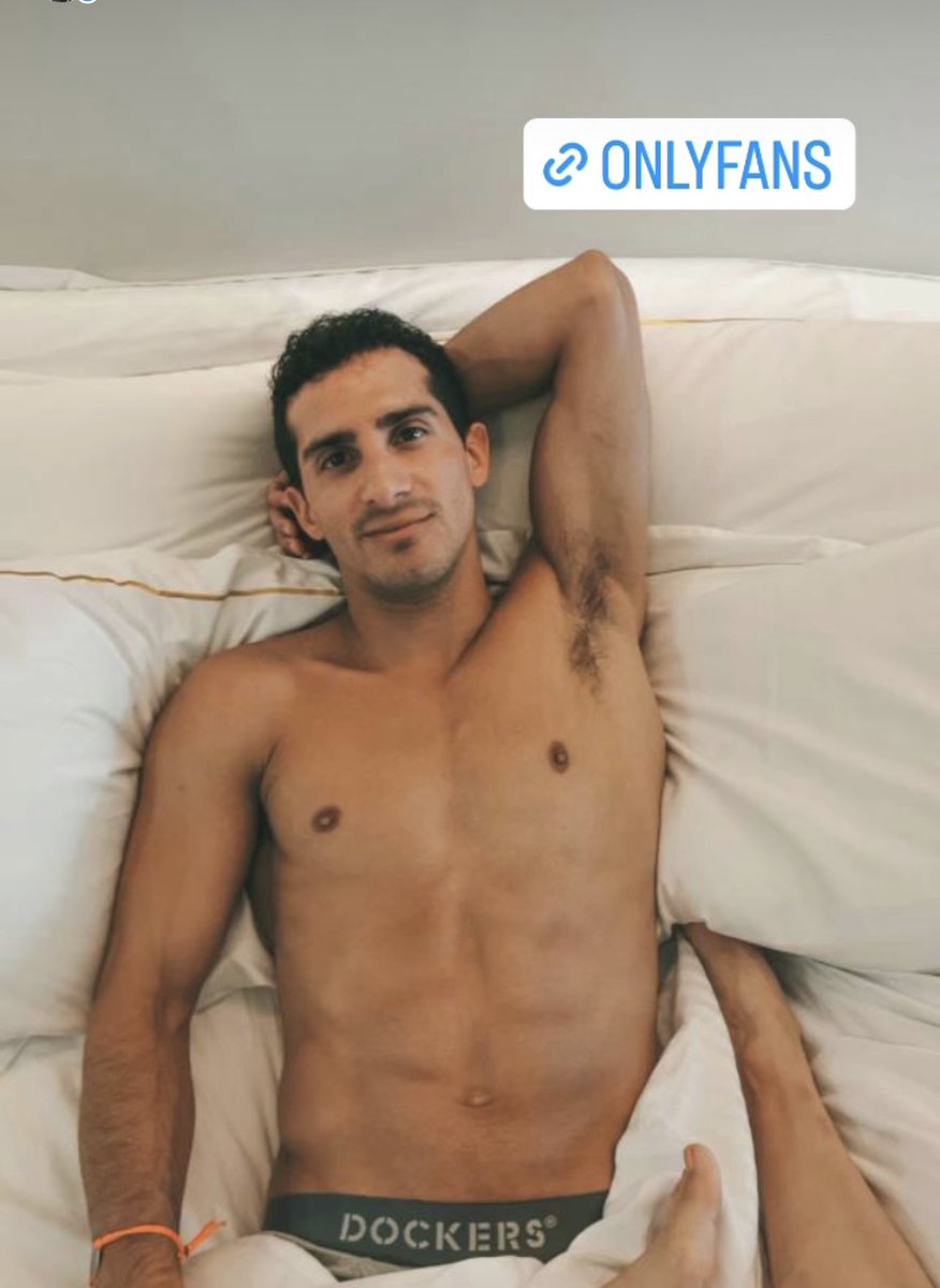 Rommel_Pacheco's tweet photo. No dejen de visitar hoy mis stories de Instagram 😏 https://t.co/A7yCPihrPH