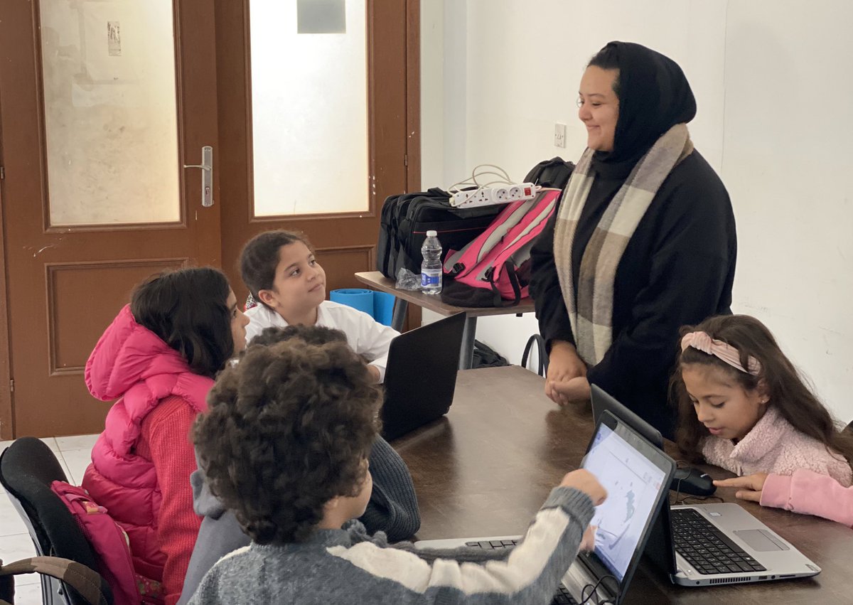 Najla_Missalati's tweet image. In the world we live in, it’s very crucial to teach kids about #ESaftey and keep reminding them how to stay safe on the internet, and the importance of being kind @freesoulxciv was great leading the session 💕 #OperationCode
@CanEmbLibya @Shecodes2018