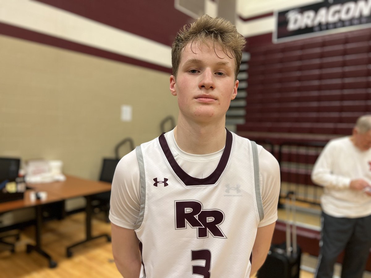 #GASO | William Roberts Memorial

🏫 Round Rock High

<a href="/rockhoops/">Round Rock Mens Basketball</a> advances to semi’s 65-60 over St Michael’s. RR won their 9-out-11 games.

<a href="/cooper_heat/">Cooper_Heat</a> 21 pts, 3 3-pointers

GASO | We Cover the State