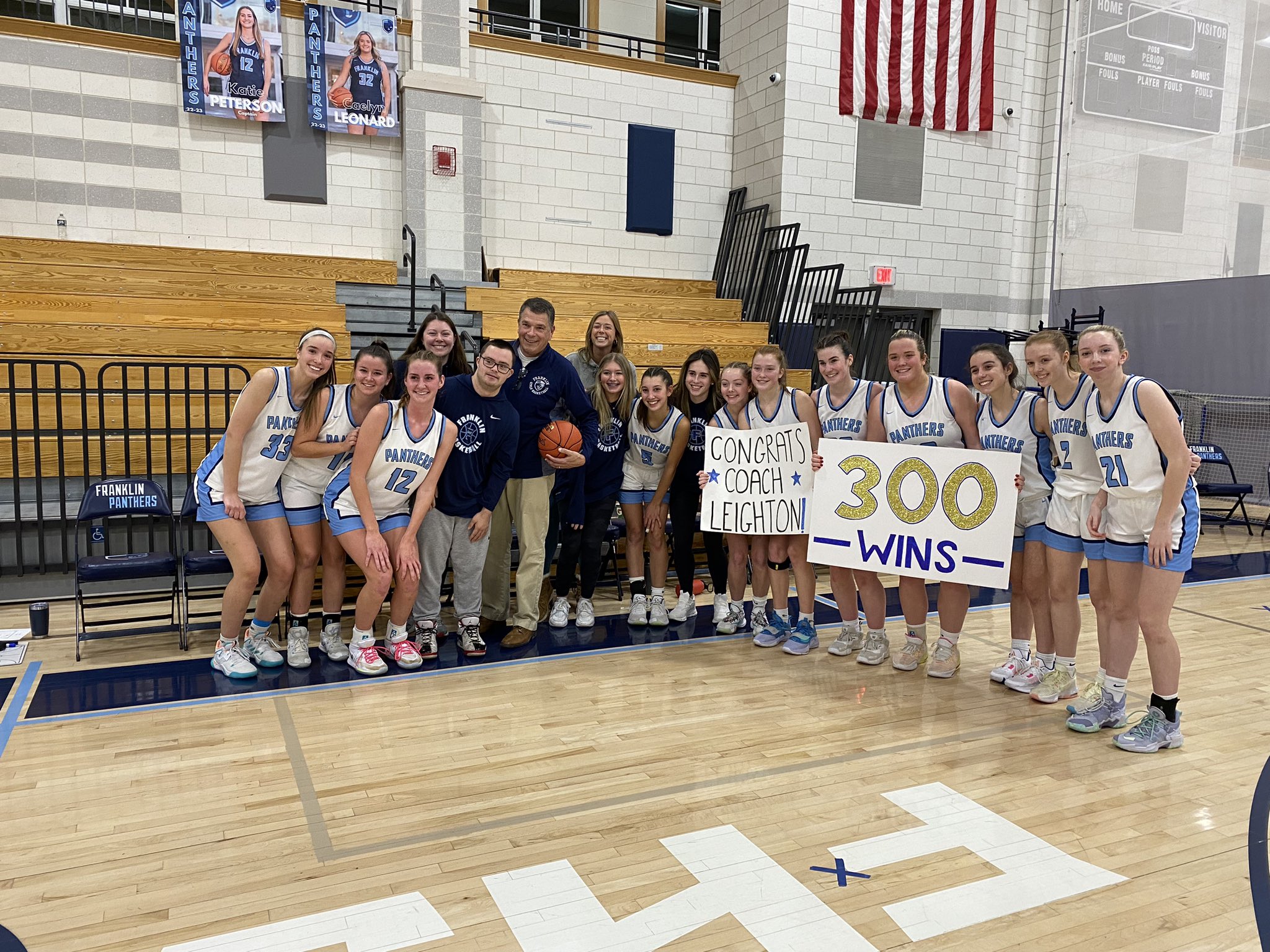 With a win over Carlsbad,  @fhsgvbasketball  Coach Leighton gets his 300th WIN!!  Congratulations  @coachleighto