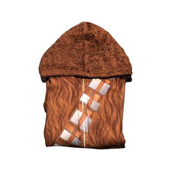 Ymcneil65's tweet photo. So good I had to share! Check out all the items I'm loving on @Poshmarkapp from @pinkdye1314 #poshmark #fashion #style #shopmycloset #vintage #xhilaration #starwars: https://t.co/iYX9OXBrK0 https://t.co/d7dNKjgM9b