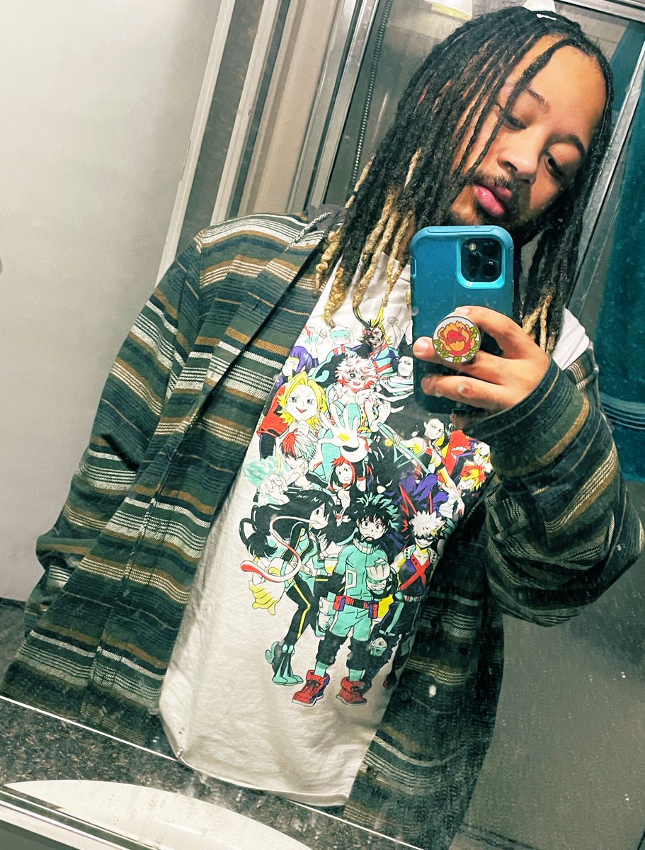 disheveledape's tweet photo. It’s been forever since I’ve taken any pictures of myself, and I just got my hair retwisted on Christmas soooooo
🗣️ #GROWTHCHECK !!! https://t.co/rCYHl7LQHu