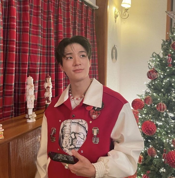 octodeth's tweet photo. ㅤㅤㅤㅤㅤㅤˌ✶' ᥝ𝗅𝗅 𝐢 ꭐᥝ𝗇𝗍 𝖿ˌ𝗼𝗋
ㅤㅤㅤㅤㅤㅤ𝖼𝗁𝗋ı𝗌𝘁ˌꭑᥝ𝗌 ı𝗌 𝗒o᤻𝗎
[#DETHMAS] https://t.co/FKWMOfJGbS