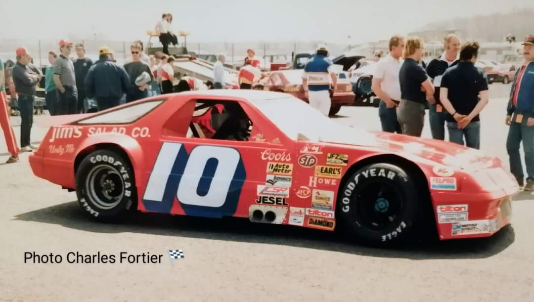 UncommonDeeds's tweet photo. And here's "The Sultan of Slaw" Ralph Nason with a former "Captain Sizzle" Mark Malcuit Dodge Daytona at Sanair (that's a lot of good words in a very small space) https://t.co/5ucc1EvzPv