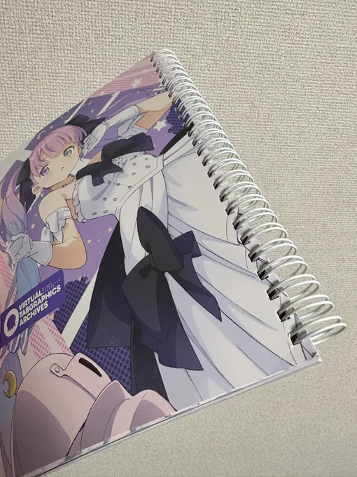 サンプル届いたクソデカリングとじ製本です(厚みあるので仕方ない) 