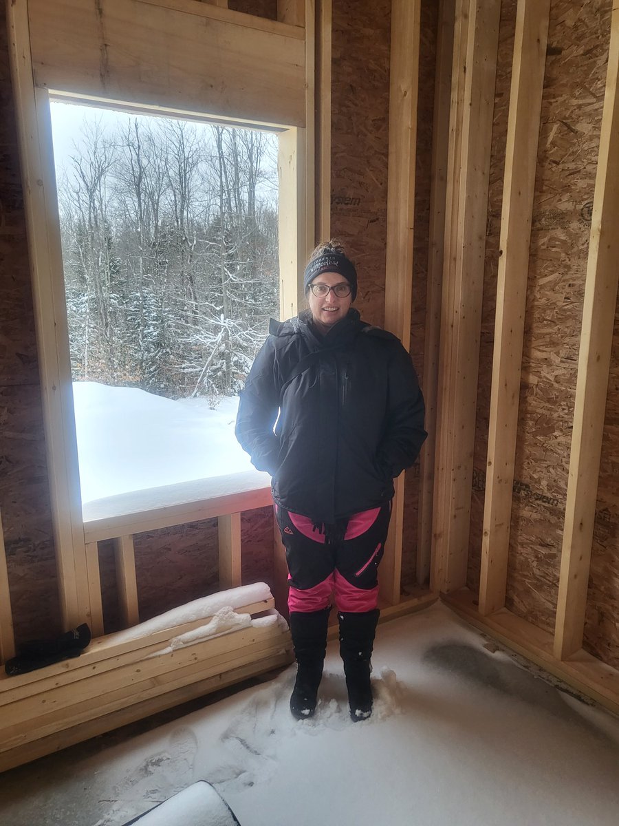 TarrasTime's tweet image. Standing in what is going to be my office in the mountains is all the motivation I need to kick ass in 2023! #adklife