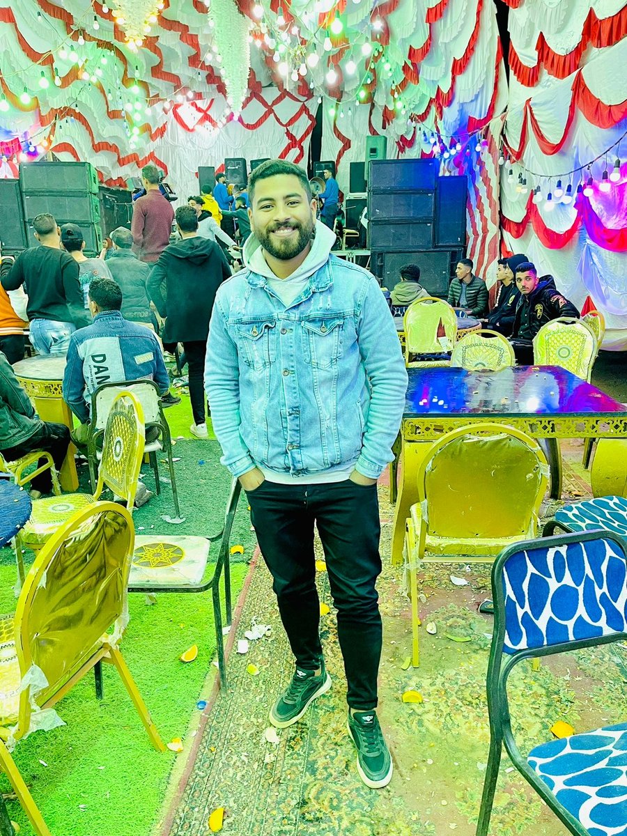 jounior22's tweet photo. انا بس هسيبكو للدنيا تعرفكو قيمه الي خسرتوه ..🔥👌🏻 https://t.co/XOGCBZGi0H