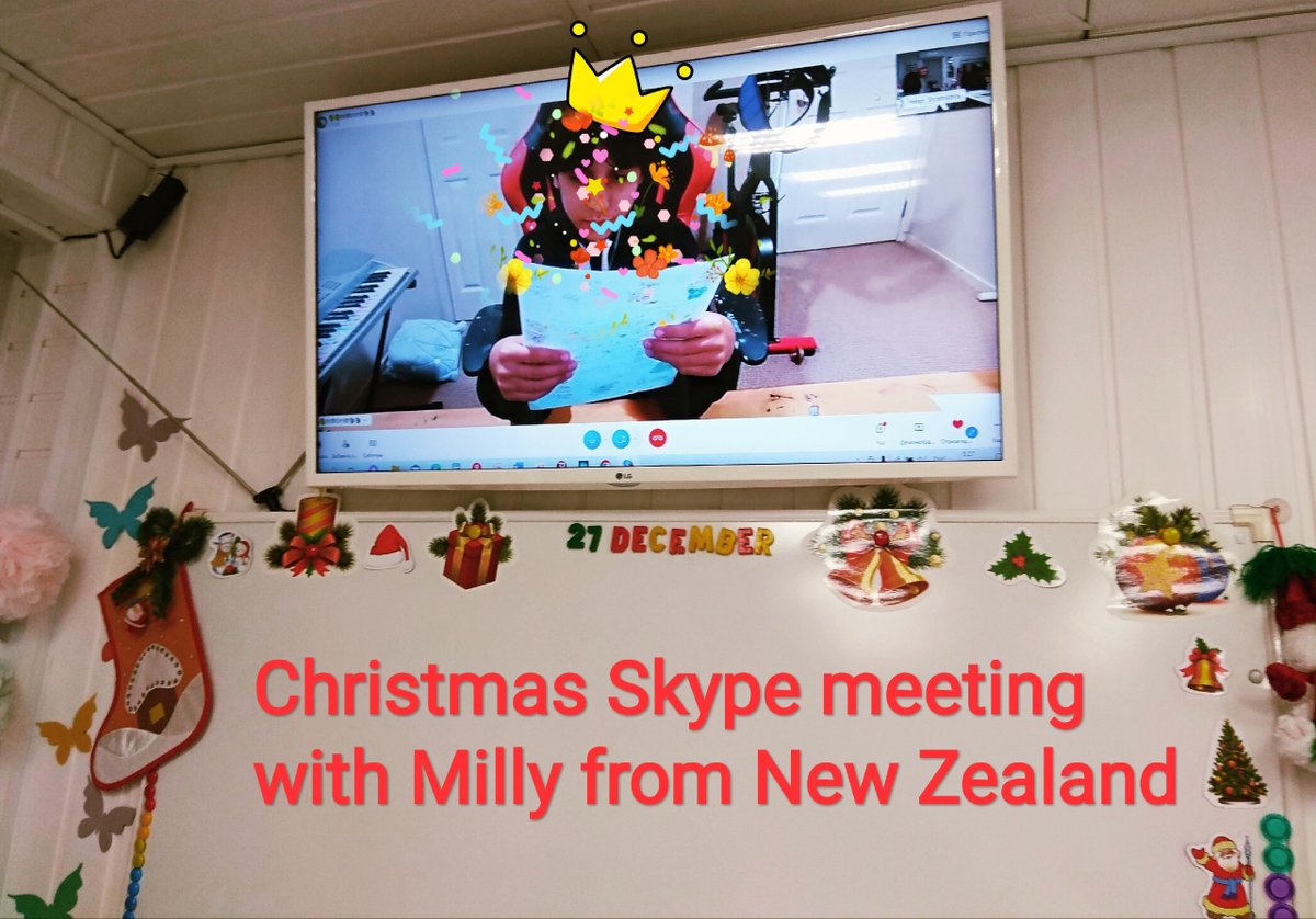 ShramkovaHelen's tweet photo. Ss of #SmartTeensStudio had a wonderful time with Milly from New Zealand. We exchanged Christmas greetings & shared our Christmas traditions. Milly read for us the letter she'd written to Santa. She was surprised that we celebrate Christmas on 7 January. @MicrosoftEDU @wakelet https://t.co/QlnQfyRyyf