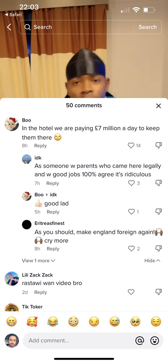 AdzGCol's tweet photo. Currently in a hotel flashing his jewellery… An interesting comment from one of his followers: “make England foreign again”…

The things you find on TikTok. 🤦🏻‍♂️ https://t.co/m4ivRmG1J0