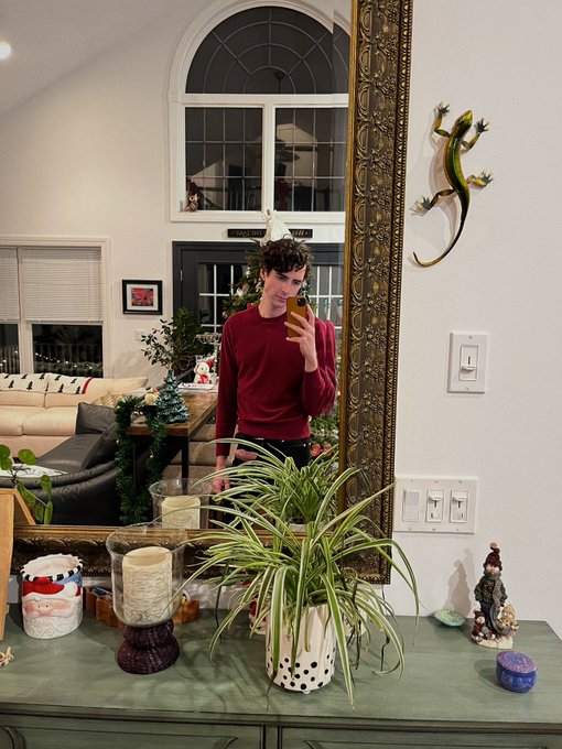 I moved again!   #ThereIsNoCockInThisImage https://t.co/mt6MGRMbb9<a href="/tag/thereisnocockinthisimage"class="tags">#ThereIsNoCockInThisImage</a>