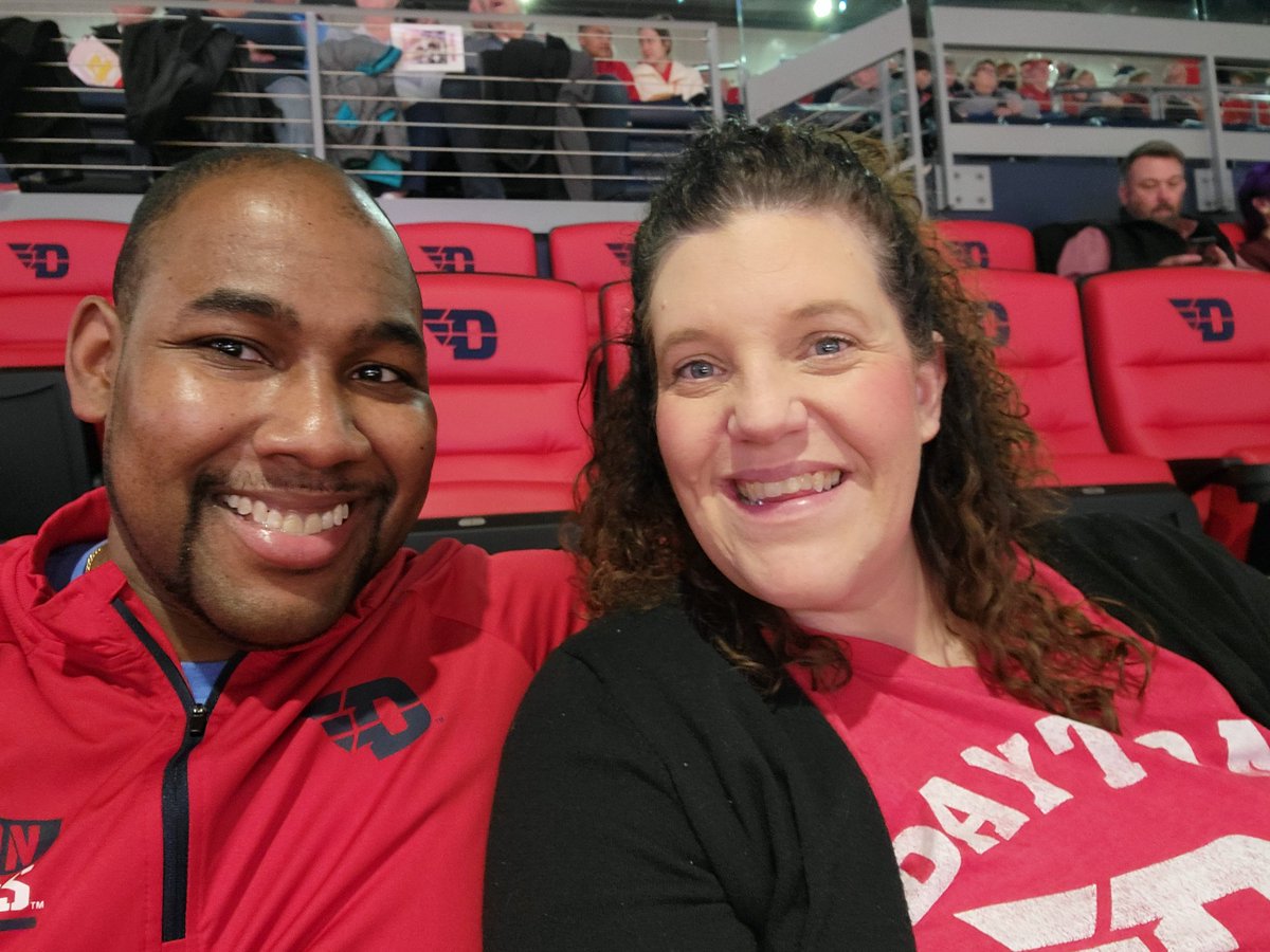 Gary_GCode's tweet photo. At The Dayton Flyers Game with my wife! #Dayton6th https://t.co/GS9xqn75kQ