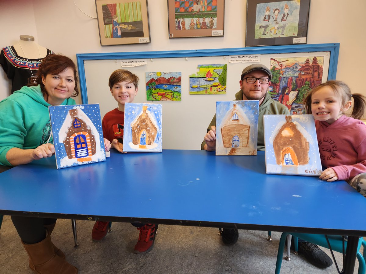 The museum would like to thank everyone who participated in our Snowy Cabin Paint &amp; Sip program today. Everyone made such beautiful paintings! 

Interested to see what else is coming to the museum? Visit worldchildrensmuseum.org/events-calenda… to see our entire calendar of upcoming events!
