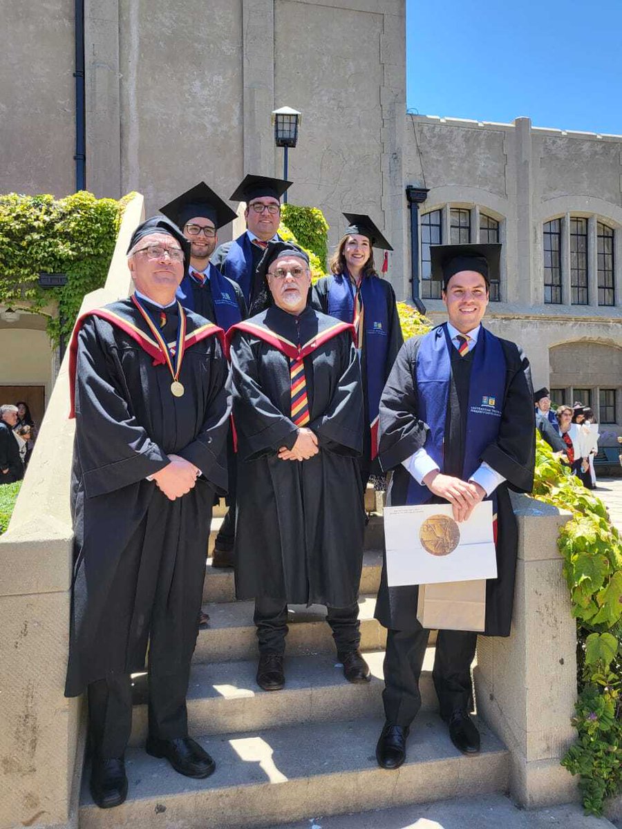 mti_utfsm's tweet photo. Conoce todos los detalles de la Ceremonia de Graduación 2022 en la noticia y visita nuestra Galería para ver todas las imágenes.

https://t.co/efC4NKE6Sw

#mtiutfsm #mti #graduaciónmti2022 #postgradousm https://t.co/UZEI4pVFFb