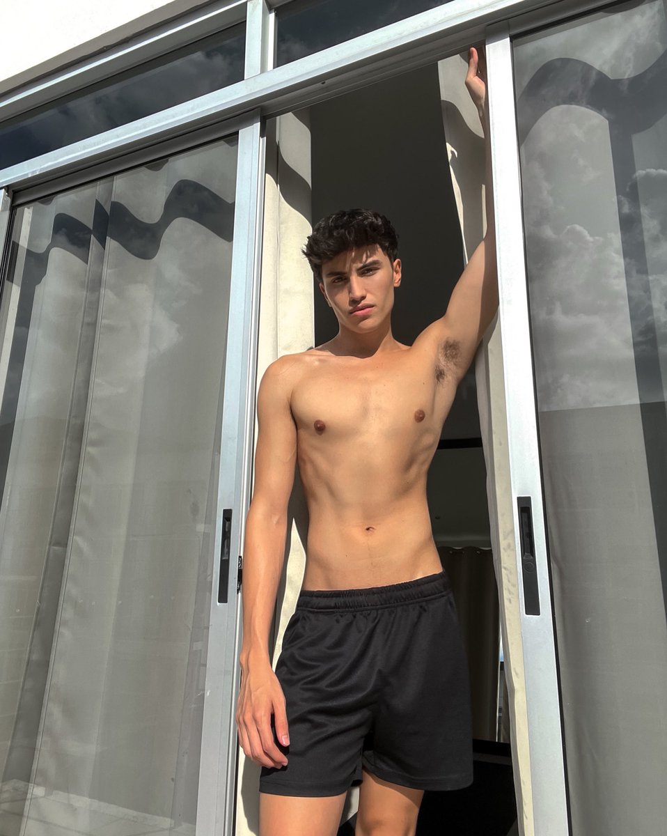 Can I have your attention?