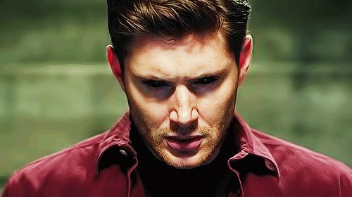 dessackles's tweet photo. Passing by to remember the nicest bad boy in spn.

#DemonDean #JensenAckles #crush #SPNFamily https://t.co/FcD9kEt1iF