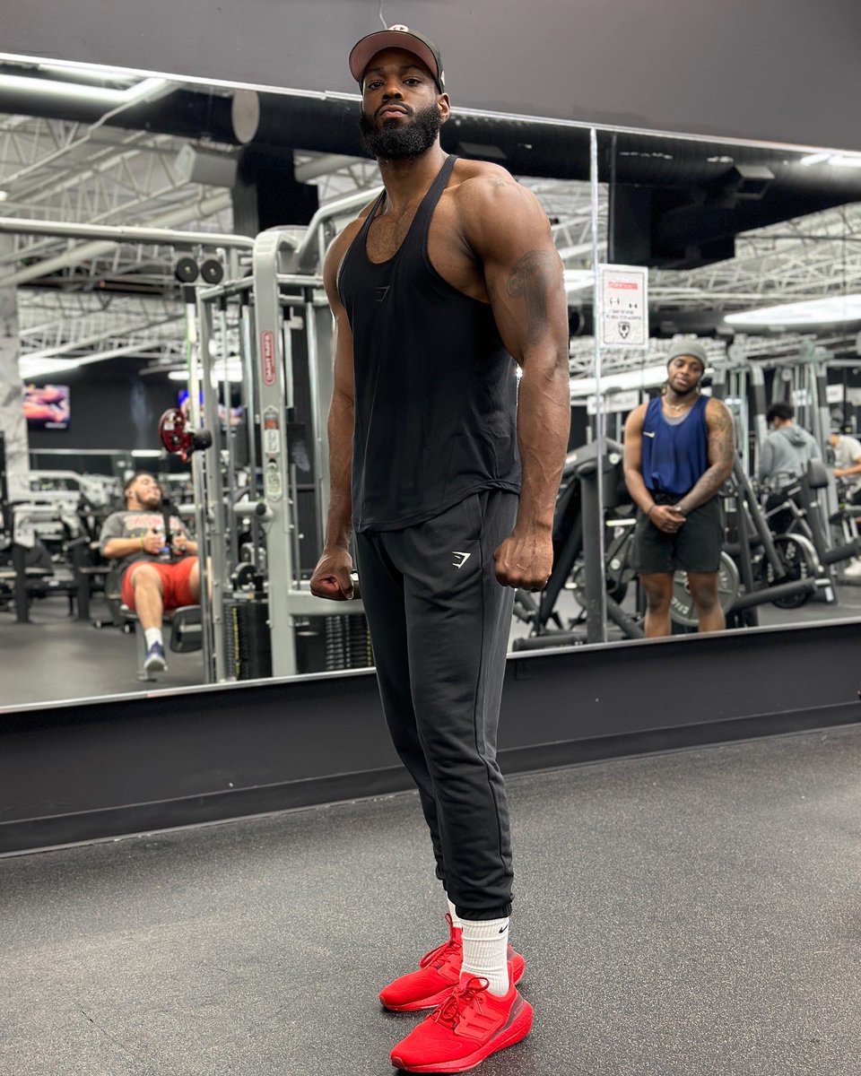 Jsuberofficial1's tweet photo. Still Active🏋🏾 https://t.co/JCgUYVWWa4