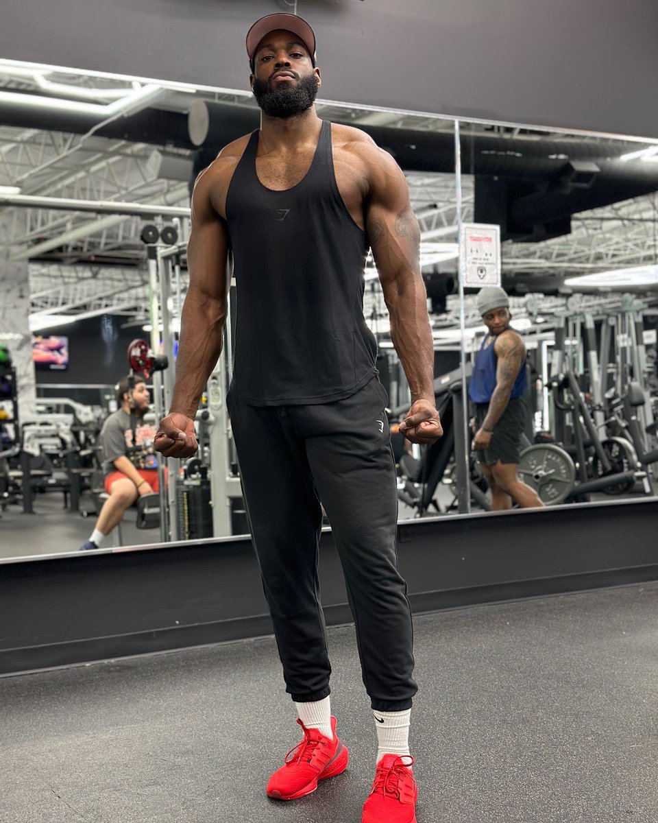 Jsuberofficial1's tweet photo. Still Active🏋🏾 https://t.co/JCgUYVWWa4