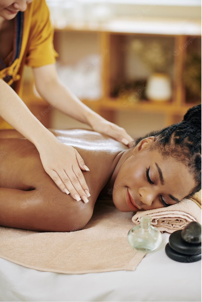 LeilaniRevel's tweet photo. Wanting to reset for the #NewYear2023
Join us @Lereveorganic for a relaxing #massage 
Call (805)564-2977 to book with one of our spa coordinators today
https://t.co/fX55mGquyW

#dayspasantabarbara #organicspa #SantaBarbara #massagesantabarbara #HappyNewYear2023 #massage #selfcare https://t.co/Tuv4F08PV4