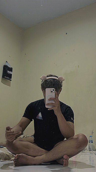 Calm down !! 🦯 https://t.co/veumJZXtkd<a href="/tag/fotoprofilbaru"class="tags"><span>#fotoprofilbaru</span></a>