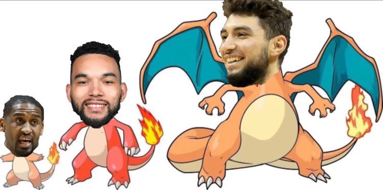 GSWReddit's tweet photo. wait… he’s evolving… https://t.co/2EwXN1Hn27