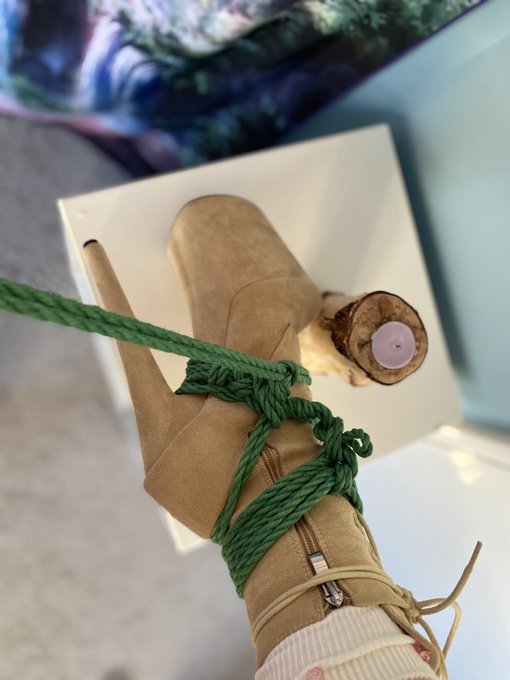 There needs to be more of this https://t.co/C0xgPSXMrQ<a href="/tag/cosplay"class="tags"><span>#cosplay</span></a><a href="/tag/crotchlesspanties"class="tags"><span>#crotchlesspanties</span></a><a href="/tag/kawaiigirl"class="tags"><span>#kawaiigirl</span></a><a href="/tag/camg"class="tags"><span>#camg</span></a>