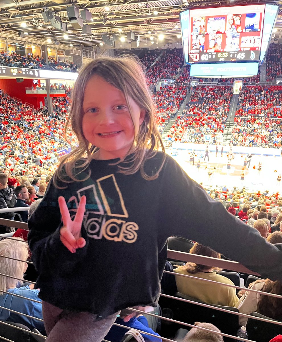 Eric Farrell tweet media