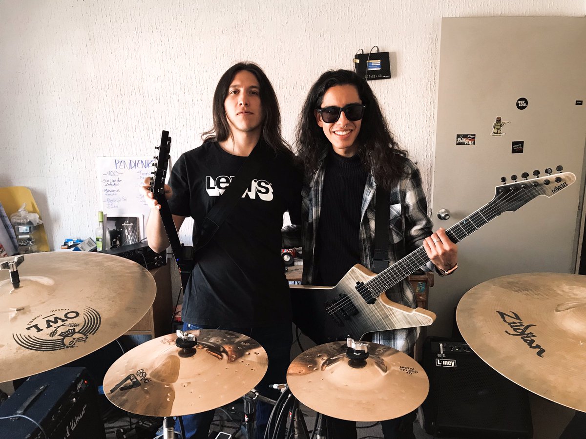 skincrusher's tweet photo. Queremos anunciar que Marco Garnica será de hoy en adelante nuestro guitarrista, quien a su vez será participe en la producción y grabación de nuestro material nuevo. 

¡Gracias por el apoyo de todas y todos!

#Skincrusher #Guitar #guitarist https://t.co/0j7DjpUo7O