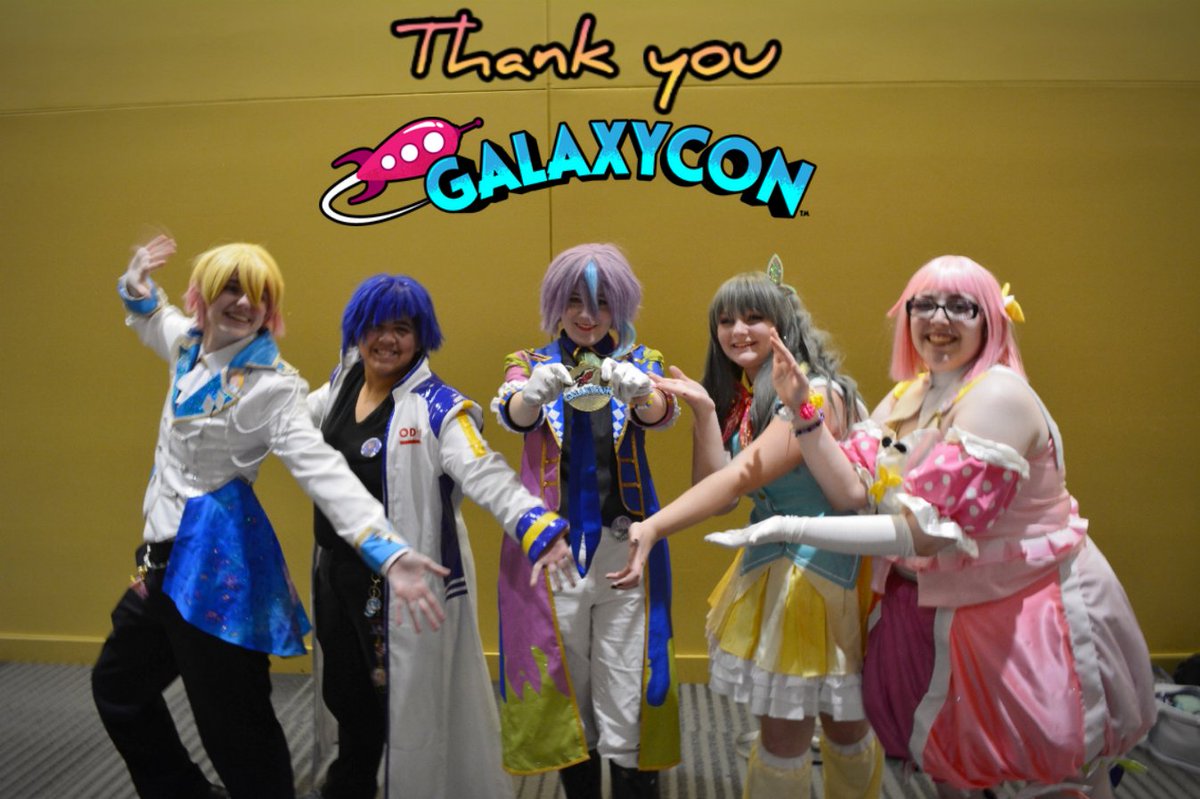 ProjectShakeIt's tweet photo. Our Tondemo Wonderz Galaxycon live performance is finally up (we were hoping to get a better video from the con staff but sadly that didn't happen but we'll be sure to bring you the best recording possible soon!)
https://t.co/Di6c6ai6AN
#wonderlandsxshowtime #prsk #prsk_cos #wxs https://t.co/sUszANkRfq