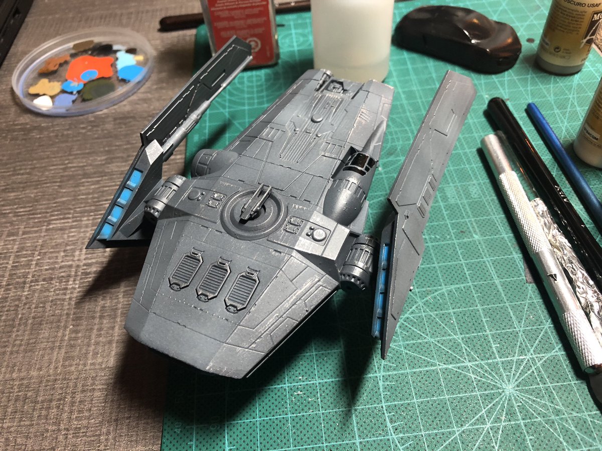 GeekToyLove's tweet photo. Windows, engines, and silver dry brushing done on the Fondor. Next a little bit of dark wash and she’ll be done https://t.co/oYSFCRxadr
