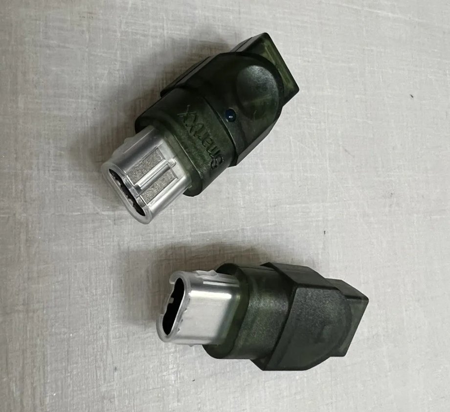 DoobESnack's tweet photo. Got some extra Brand New SmartXX USBs for the Original Xbox, if anyone is interested. #SmartXX #ModdedXbox #OGXbox #Xecuter #Insignia #XBL https://t.co/xB6gcGnu6F