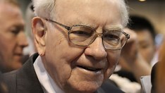 Would Warren Buffett Buy Shares of Tesla in 2023? - valueinvestingnews.com/24338085/would… #ValueInvesting #News